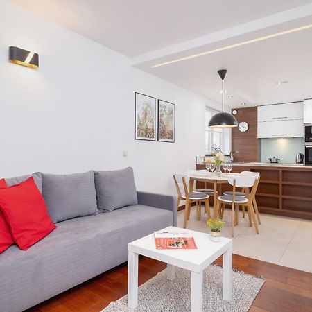 Dworska Modern Apartment In Zabrze By Rent Like Home Kültér fotó