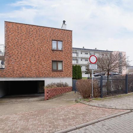 Dworska Modern Apartment In Zabrze By Rent Like Home Kültér fotó