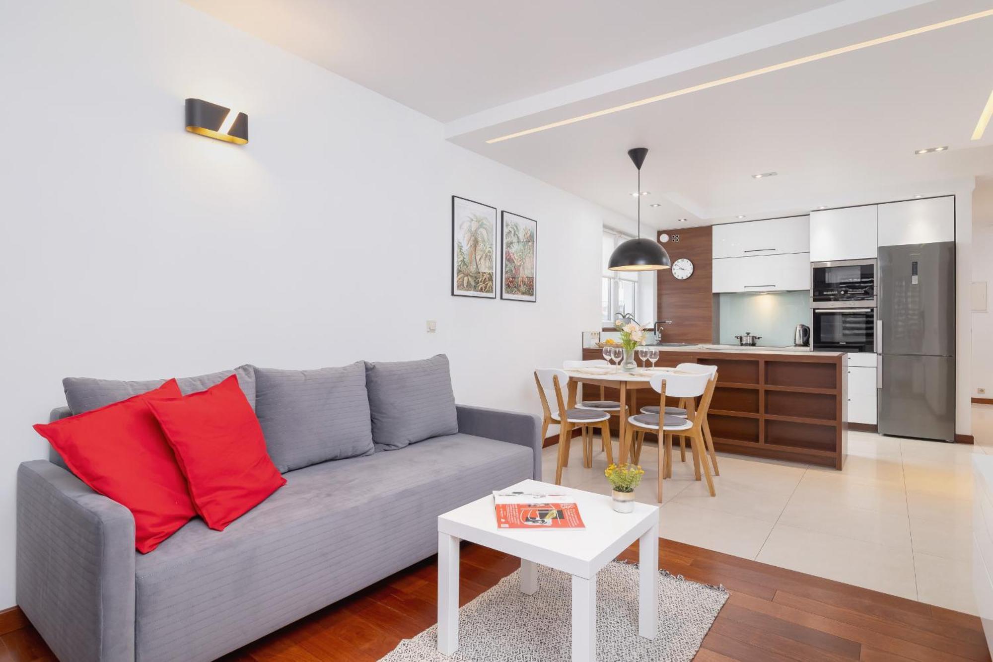 Dworska Modern Apartment In Zabrze By Rent Like Home Kültér fotó
