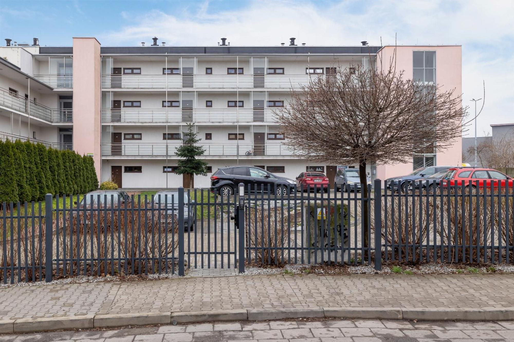 Dworska Modern Apartment In Zabrze By Rent Like Home Kültér fotó