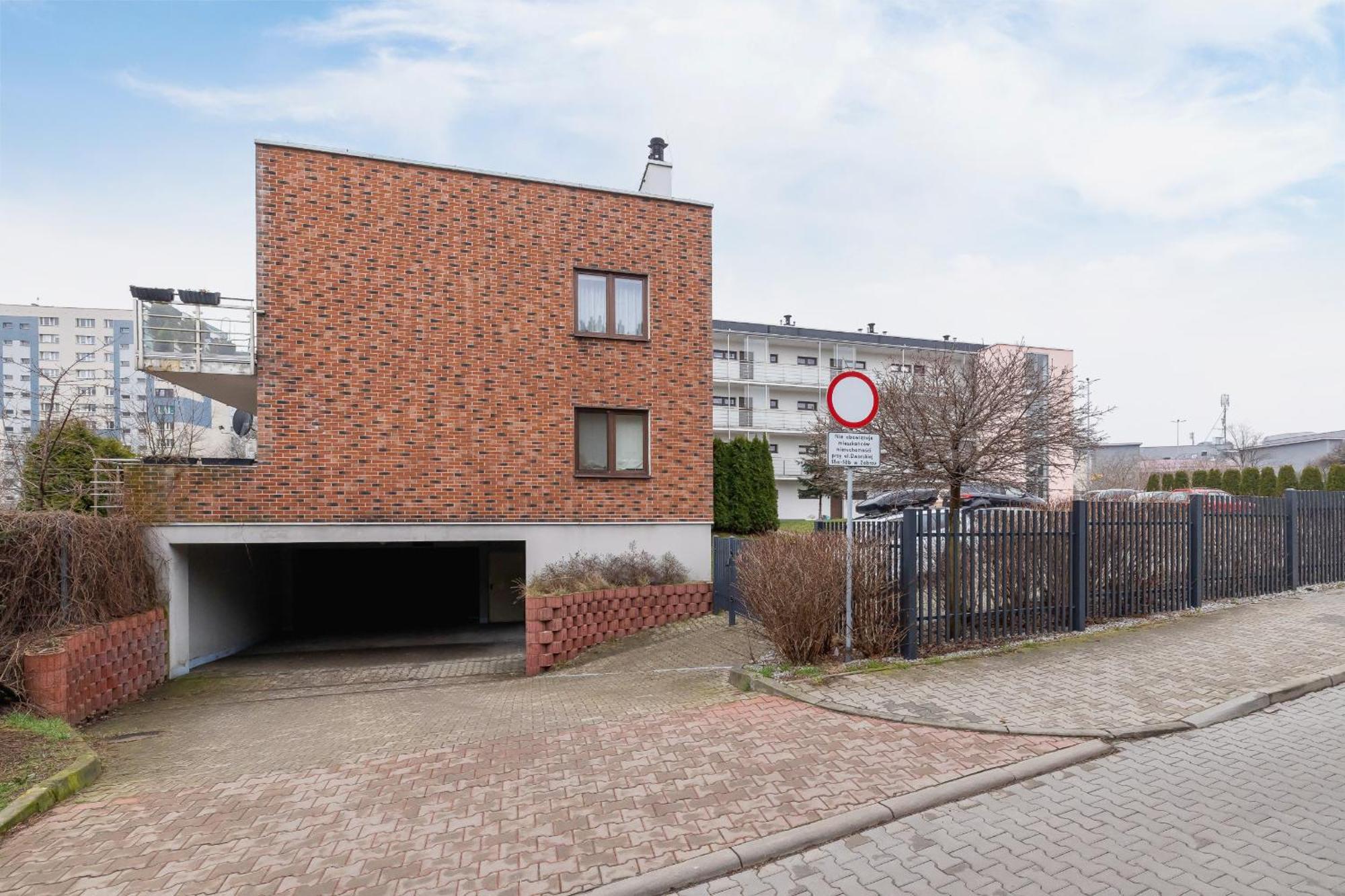 Dworska Modern Apartment In Zabrze By Rent Like Home Kültér fotó